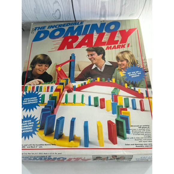 1981 Mego DOMINO RALLY MARK I Tumbling Layouts Game - Picture 1 of 7